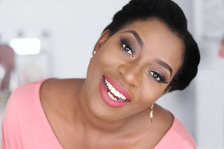 592019112638 sisiyemmie 2