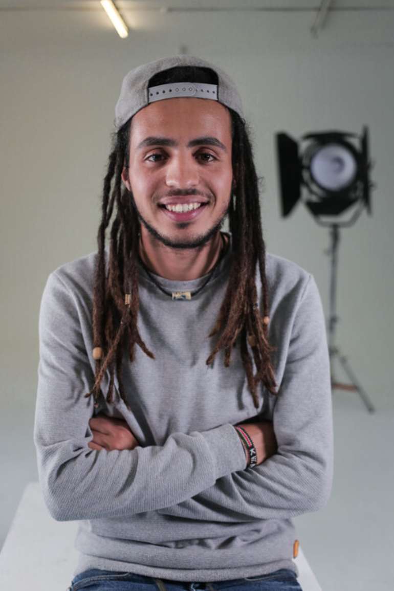 823202145850 medium jpgafrica and i  othmane zolati.jpeg