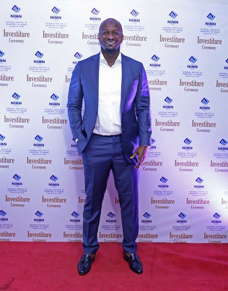 852019113029 alex okosi