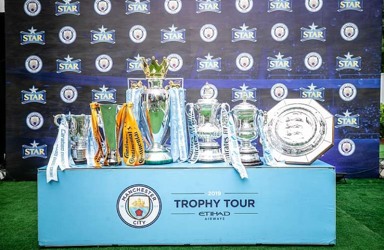 92201970146 star mancity trophy tour32