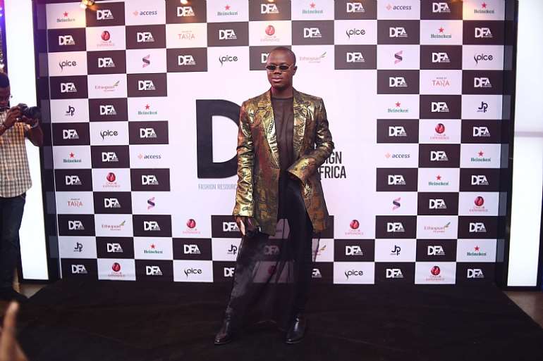 96201965532 fola francis