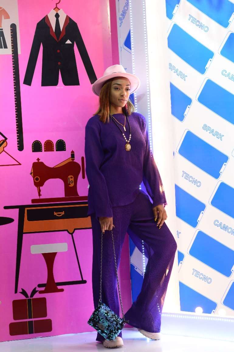 10262018115716 fashion 6