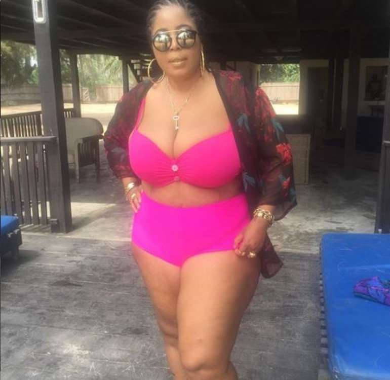 11201913648 chioma 4