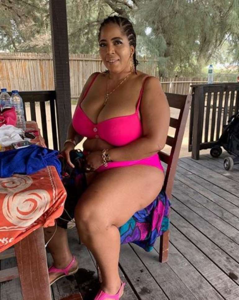 11201913628 chioma 3