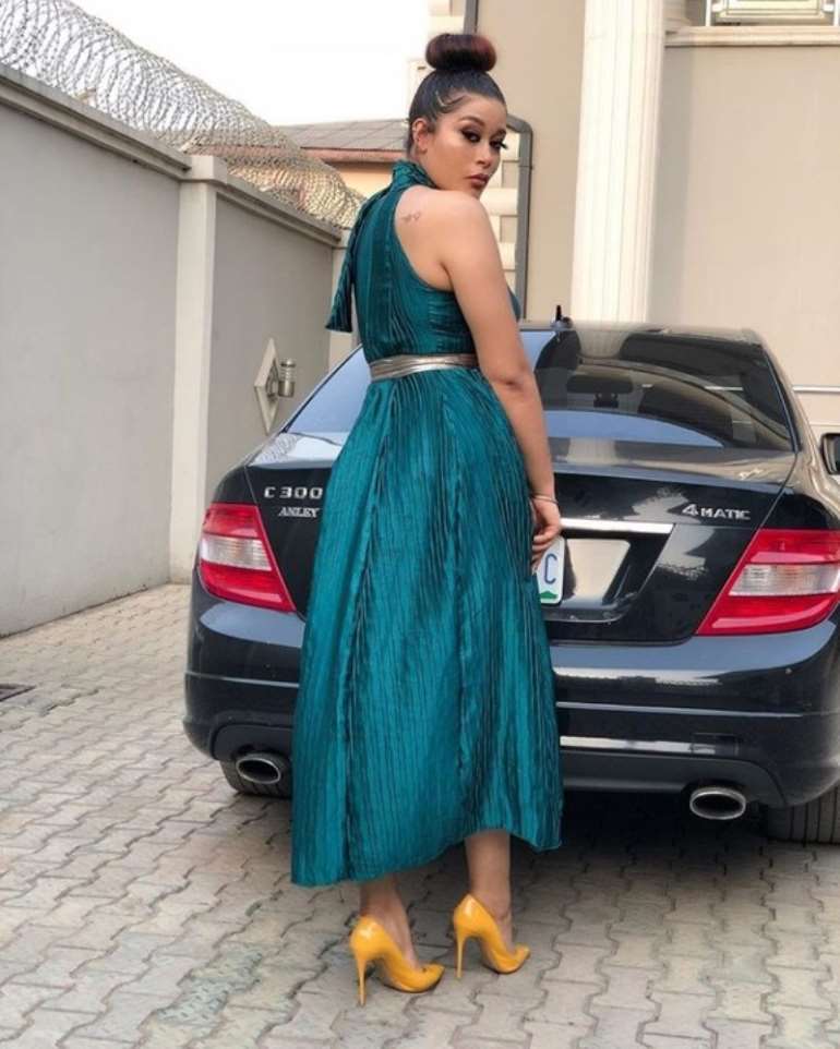 1142019104305 adunni 3