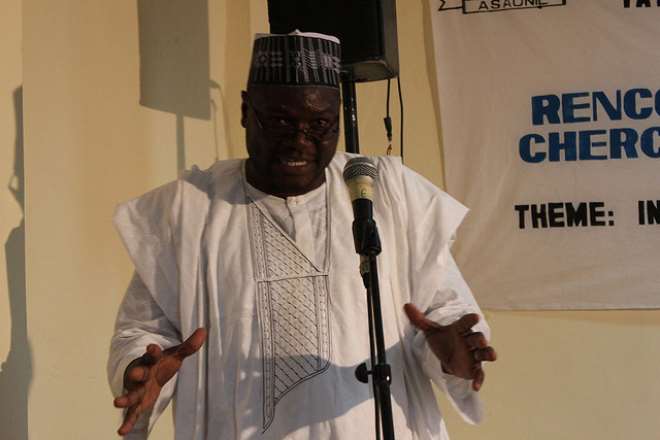Alhaji Abubakar Rabo Abdulkarim, DG of the Kano Censor's Board, at a conference on indigenous language literature in Damagaram, Niger, December 2009 (c) CM
