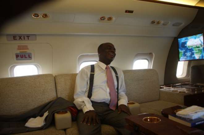 BISHOP DAVID OYEDEPO CHILLING IN HIS PRIVATE JET