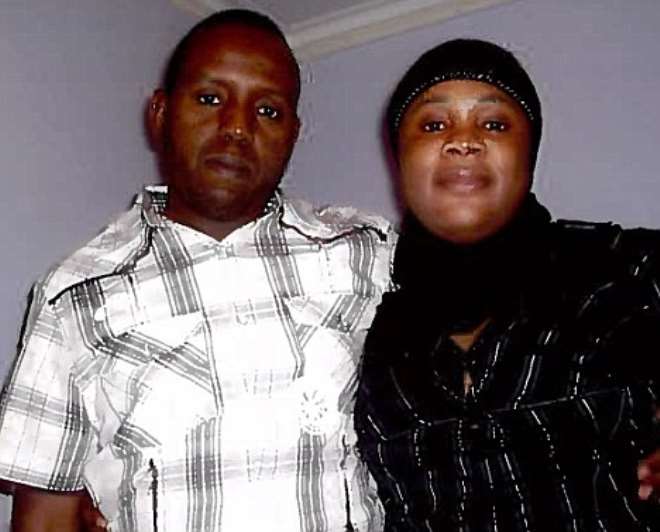 Cheats: Nura Kamara and Hadiza Mohammed fraudulently claimed £80,000 in benefits and used the cash to set up businesses back home in Nigeria


Read more: http://www.dailymail.co.uk/news/article-1393750/Blowing-roof-benefits-scam-Nigerian-fraudsters-exp