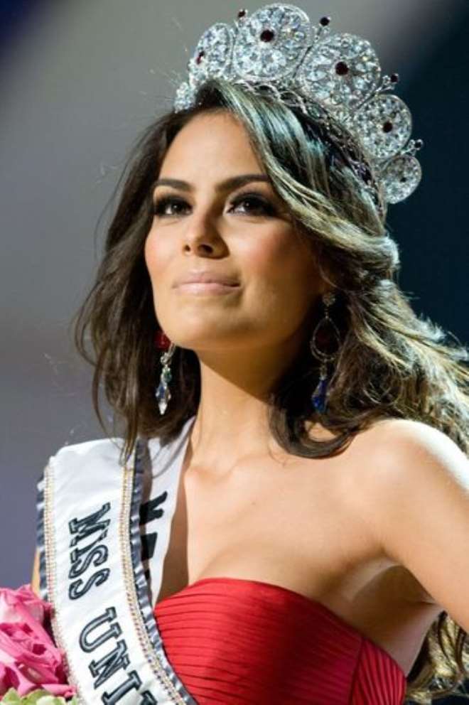 22 year old Miss Mexico, Jimena Navarrete is 2010 Miss 