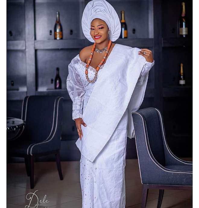 Face of Universe Nigeria Photogenic Gold Niyi-Aluko stuns in ...