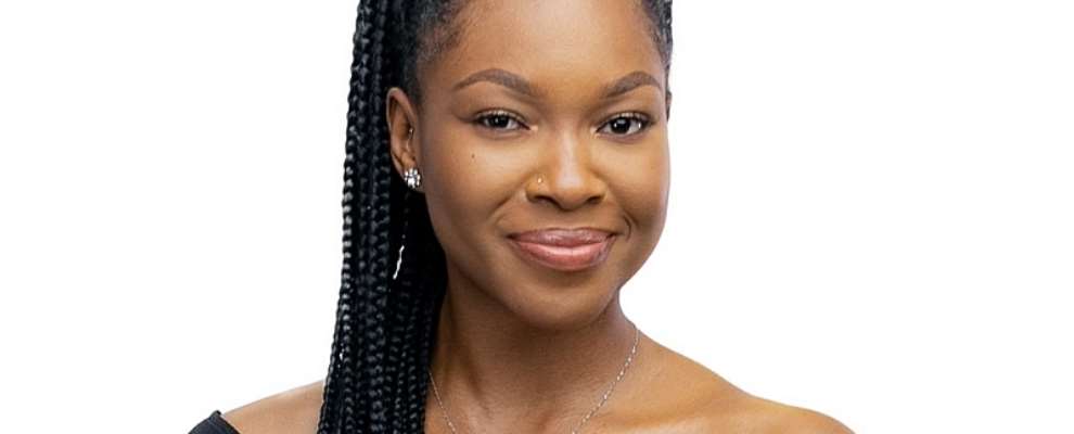 Big Brother's Vee Brutally Replies Troll For Downplaying Her Beauty